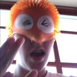 Meet your Posher, Logan